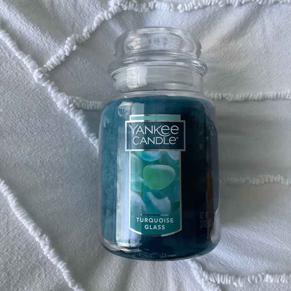 Brand New 22oz Yankee Candle